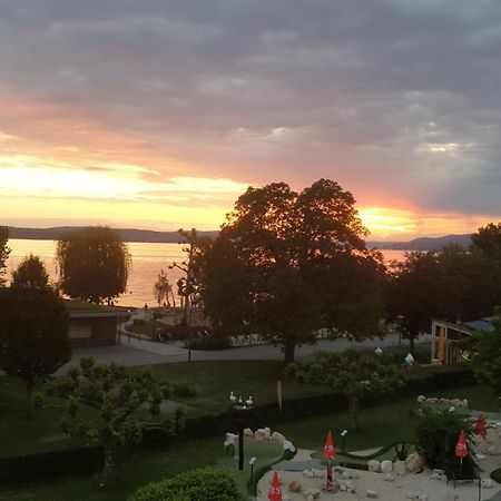Ferienwohnung Und Pension Antje Ekert Uhldingen-Mühlhofen Dış mekan fotoğraf